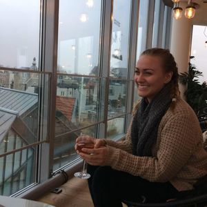 Meet your Posher, Caroline